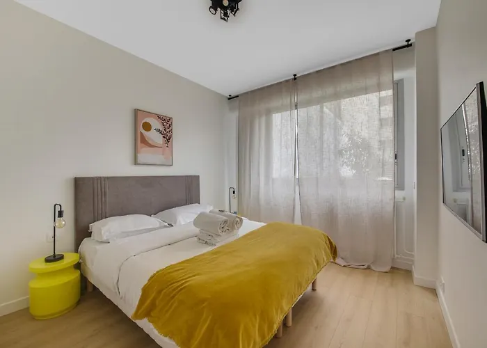 Chic, Central A Deux Pas De Beaugrenelle I